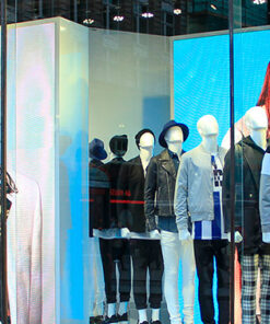 Màn hình LED Showroom thời trang