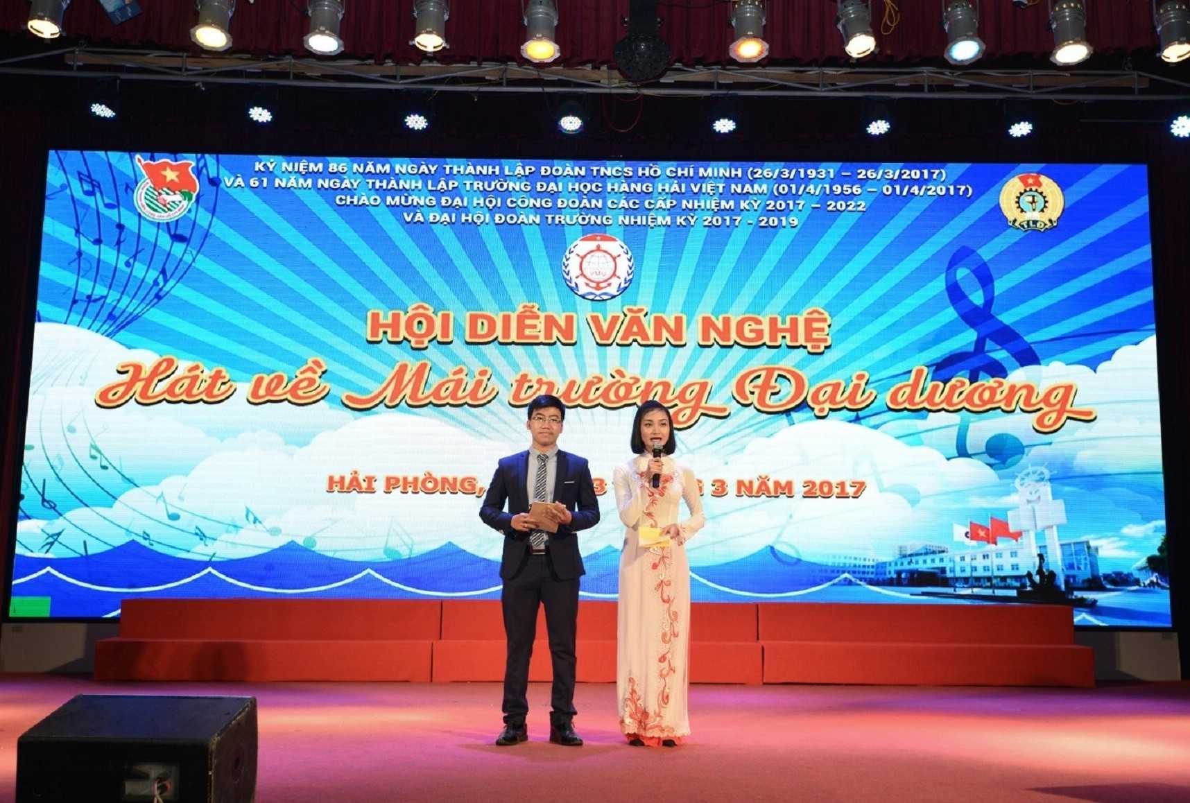 màn hình LED hội trường trường học
